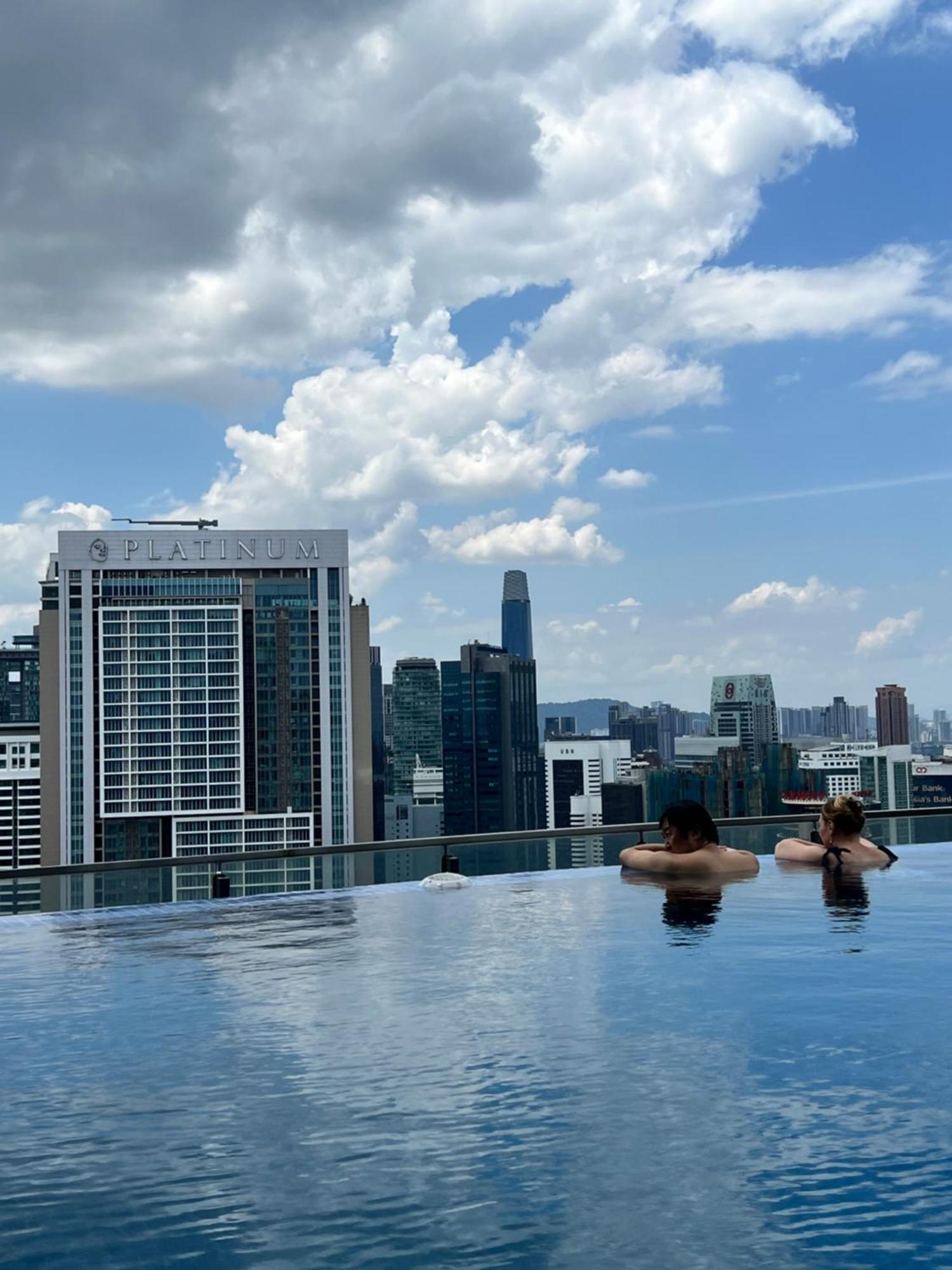 Colony Suites Klcc By Hibernate 吉隆坡 外观 照片